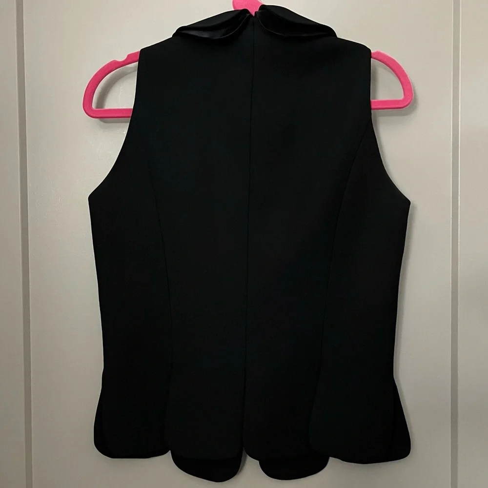 Cache Black Sleeveless Pearl-Button Vest - Picture 2 of 10